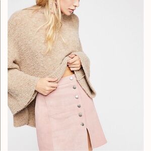 Free People x Understated Leather Pink Suede Mini Skirt – Size S – NWT